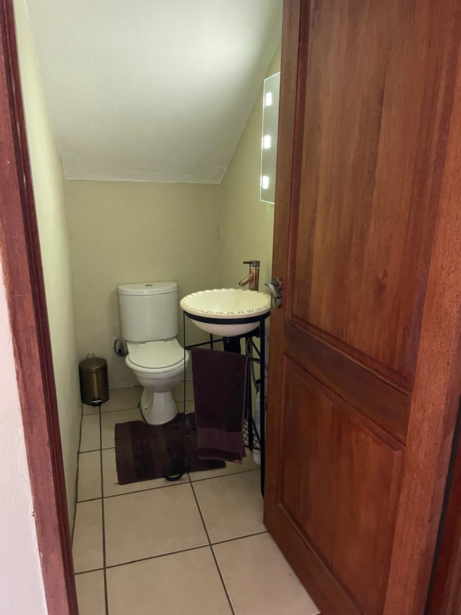 5 Bedroom Property for Sale in Xanadu Eco Park North West